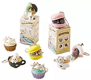 Clever Idiots Cafe du Meow Dessert Cat Keychain - Blind Box Includes 1 of 8 Collectable Figurines - Features a Detachable Keyring - Authentic Japanese Design - Durable Plastic